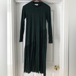 1 Day Left to Ship! 
 🧿 & Other Stories Midi Dress